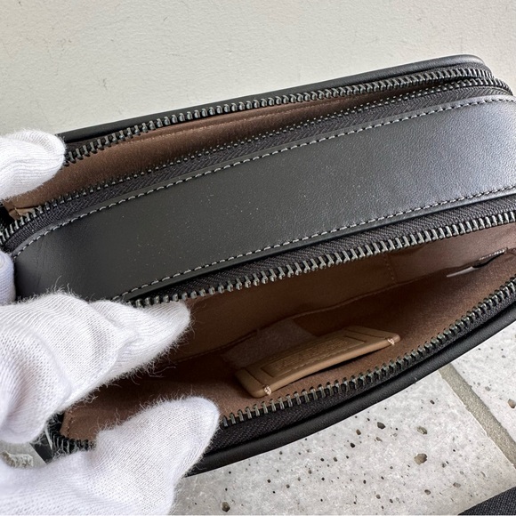 NWT Coach Wyatt Crossbody In Signature Canvas - Picture 11 of 11